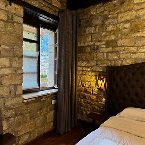white-house-berat.albaniahotels.org/